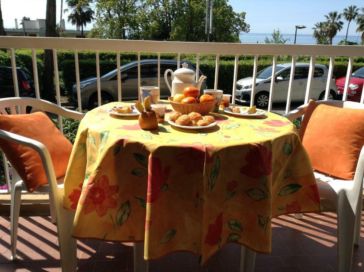Le Vina Del Mar Bloc B Apartment Menton Luaran gambar