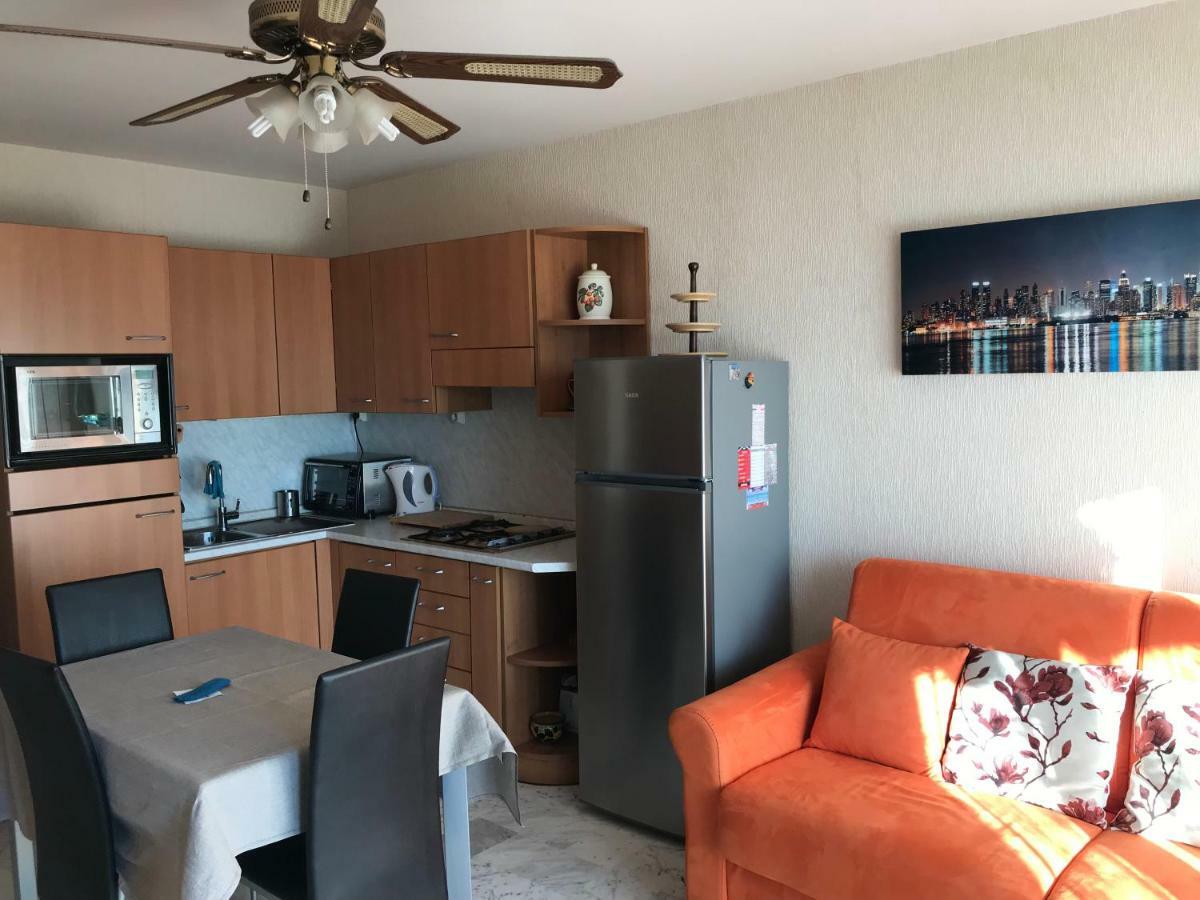 Le Vina Del Mar Bloc B Apartment Menton Luaran gambar